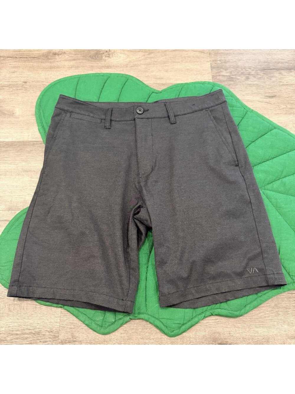 RVCA Mens 32 Dark Gray Hybrid Shorts